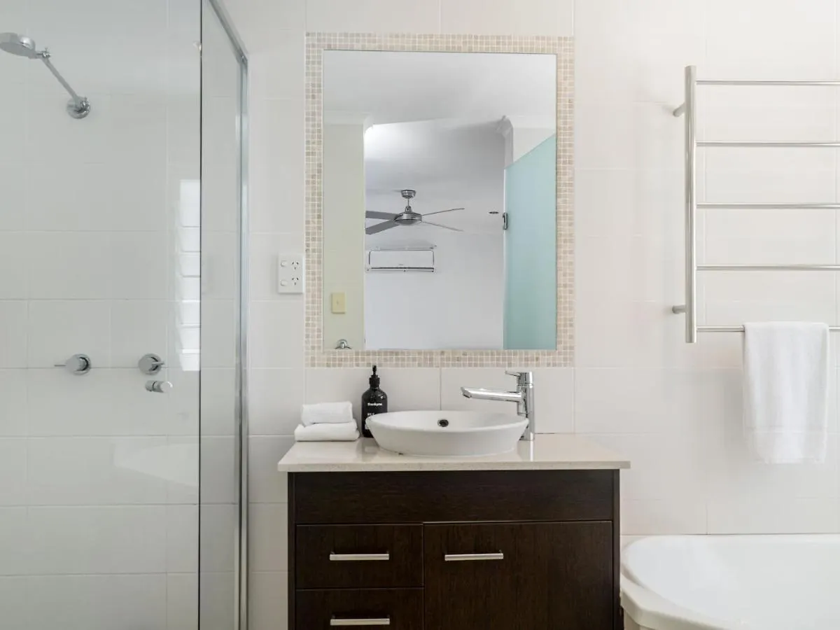 Elua Beach House Byron Bay Holiday home